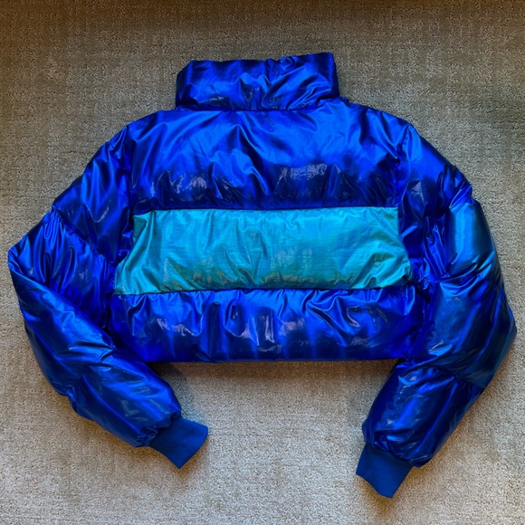 Blue Holographic Puffer Crop Jacket - Picture 4 of 4
